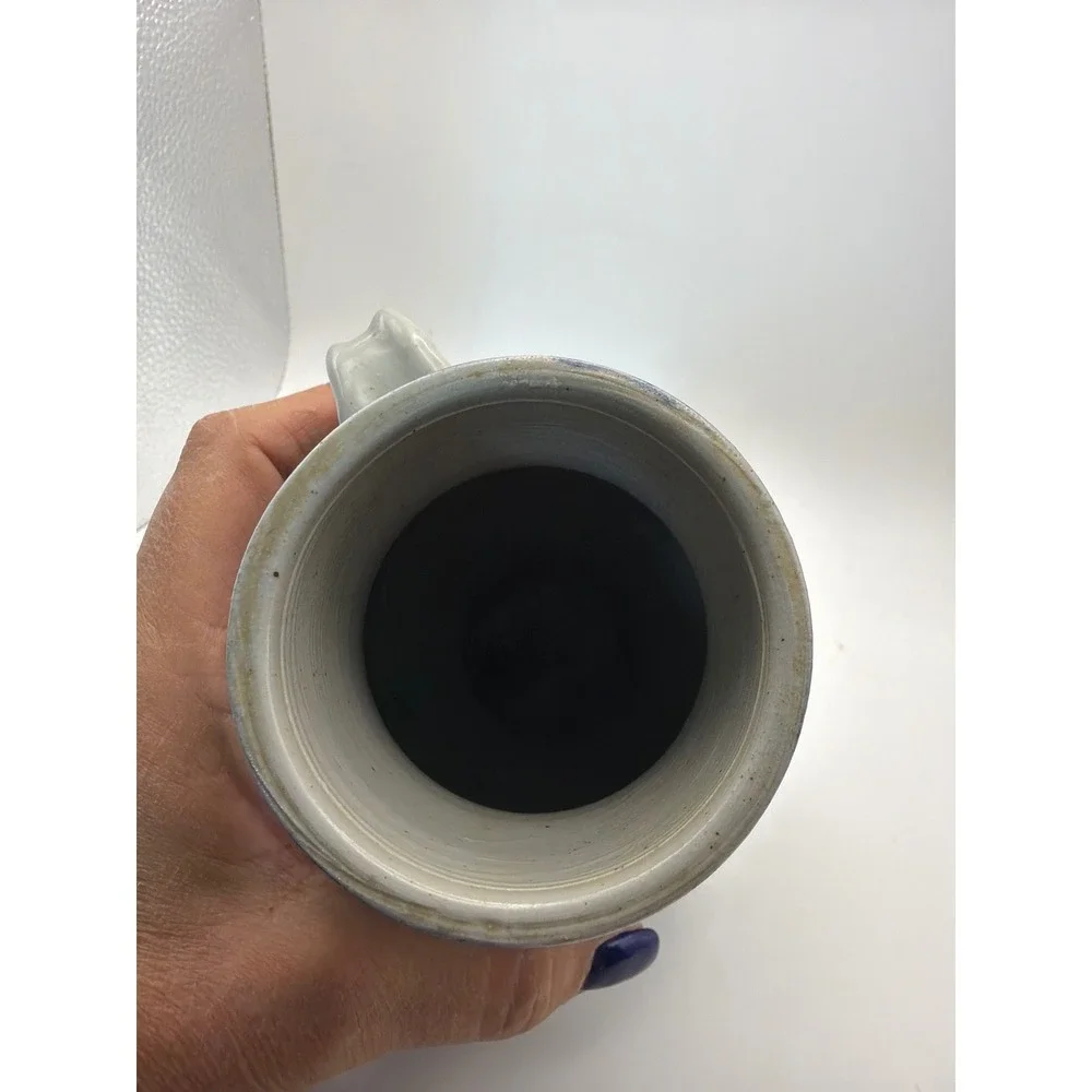 Williamsburg Pottery as grey